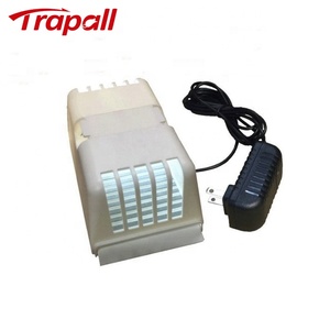 Piège à cafards électrique écologique en ABS pour la maison, à brancher sur secteur, pour la lutte antiparasitaire - Product Image 1