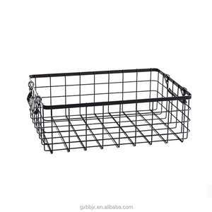 Cina fornitura di fabbrica quadrato in filo di metallo cesto di frutta con manici <span class=keywords><strong>da</strong></span> <span class=keywords><strong>scrivania</strong></span> Organizer vari contenitore contenitore per la casa cestino - Product Image 3