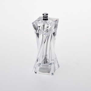Ensemble de salière et poivrière en acrylique transparent écologique moderne avec plateau Taiwan - Product Image 5