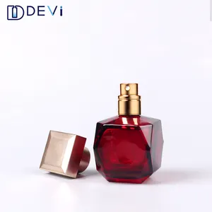 Garrafa de vidro perfume design vermelho escuro, garrafa de vidro com tampa de ouro de luxo