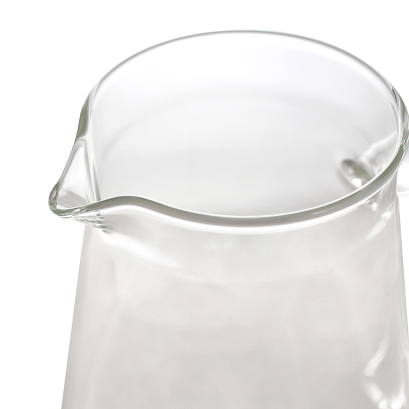 Borosilicate Glass Pitcher with Lid, Water Jug for Hot/Cold Water, Ice Tea and Juice Beverage