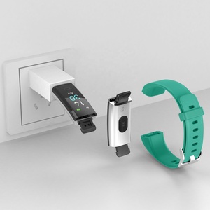 Chuyên nghiệp IP67 thể thao không thấm nước Vòng đeo tay thông minh với TFT hiển thị Heart Rate Monitor và nhắc nhở cuộc gọi dây đeo cổ tay - Product Image 4