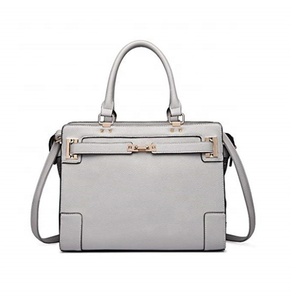 Borsa di moda per cani da compagnia borsa per cani borsa per animali domestici per cani di piccola taglia e gatto approvata dalla compagnia aerea - Product Image 2