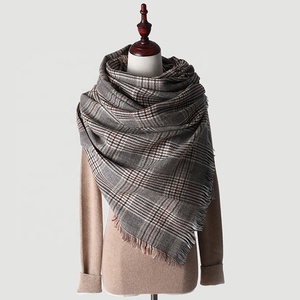 100% <strong>Wool</strong> Women Winter Houndstooth Scarf Fashion Plaid Warm Scarf for Ladies Retro Scarf Classic Shawls and <strong>Wraps</strong> - Product Image 4
