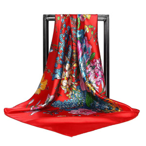 Damen Seiden schal Euro Red Blumen druck Quadratische Kopftücher Luxus Marken qualität Weibliche Foulard <span class=keywords><strong>Satin</strong></span> Schals und <span class=keywords><strong>Wraps</strong></span> 90*90