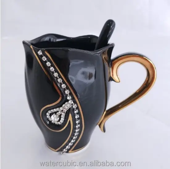 Top venta de diamantes diseño de taza de café creativa tazas de té 3D tazas de cerámica con diamantes de imitación de regalo de día de San Valentín