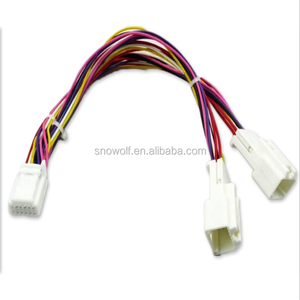 <span class=keywords><strong>Adaptateur</strong></span> d'entrée d'interface AUX pour faisceau de câbles stéréo en Y à 12 broches pour Toyota Camry Corolla Highlander RAV4 <span class=keywords><strong>Yaris</strong></span> 2003-2014 - Product Image 1