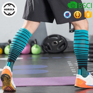 Según lo visto en <span class=keywords><strong>la</strong></span> TV de compresión calcetines para hombres y mujeres mejor graduado atléticos aptos para correr - Product Image 4