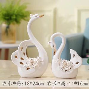 Décorations pour la maison, artisanat en céramique personnalisé, <span class=keywords><strong>couple</strong></span> de cygnes européens, cadeaux de mariage/décoration intérieure, figurine en céramique de <span class=keywords><strong>couple</strong></span> de cygnes - Product Image 3