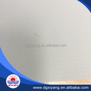 Giá thấp <span class=keywords><strong>PVC</strong></span> bạt tráng <span class=keywords><strong>Polyester</strong></span> Vải Nhiều Lớp <span class=keywords><strong>PVC</strong></span> stocklot cho xe tải lều và Bìa sử dụng đồng bằng phong cách - Product Image 2