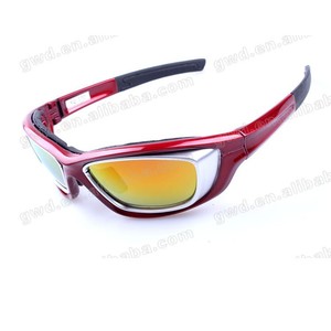 Vente en gros <span class=keywords><strong>nue</strong></span>. sportifs. lunettes de vélo sport lunettes de soleil en chine avec le bon prix - Product Image 1