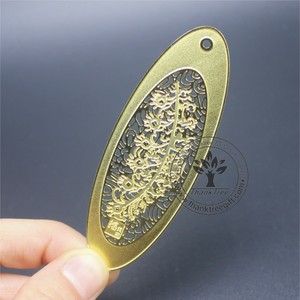 Signet en laiton plaqué or découpé sur mesure en forme de <span class=keywords><strong>feuille</strong></span>, en métal et avec technique de gravure - Product Image 4
