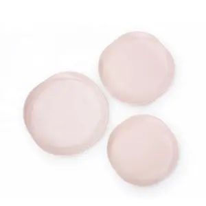 Best selling hot chinese products porcelain tableware household products hotel pink glazed ceramics clover flat dinner plate