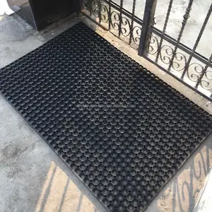 Natural Recycled Outdoor Garden Holes Hollow Ring Anti Slip Door Floor Foot Rubber Mats