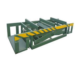 Meja Angkat Mesin Kayu Lapis Platform Pengangkat Gunting Hidrolik 1250*2500Mm Ukuran Meja untuk Tekan Panas Maks <span class=keywords><strong>3000Kg</strong></span> 1300*2500Mm - Product Image 2