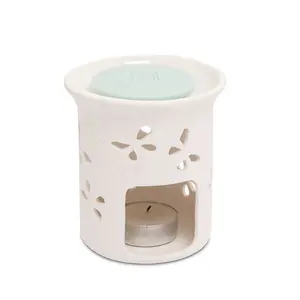 Grosir Desktop Berongga Kupu-kupu Putih Aroma Pembakar Minyak Keramik Lilin Hangat untuk Dekorasi Rumah