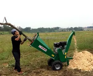 Itália bologna justa máquina florestal exibida, triturador mecânico aprovado ce com motor a gás