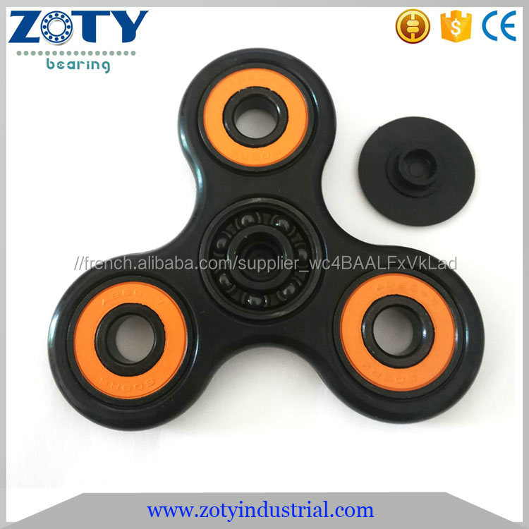 En stock Tri-Spinner Fidget Jouet En Plastique EDC S'agite Main Spinner