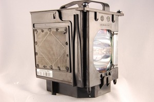 Лидер продаж <span class=keywords><strong>DLP</strong></span> RPTV Совместимость Замена лампы проектора 915P049010 P-VIP132-150W 1.0 E22 для <span class=keywords><strong>Mitsubishi</strong></span> WD-52631 - Product Image 3