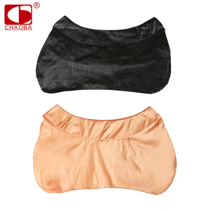 En gros personnalisé imperméable à l'eau <span class=keywords><strong>de</strong></span> coiffure <span class=keywords><strong>coiffeur</strong></span> tablier tablier <span class=keywords><strong>de</strong></span> salon capes couvre-cou - Product Image 4