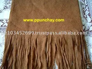 Écharpe en alpaga pour bébé, écharpe et châle traditionnels du Pérou - Product Image 1