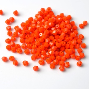 Yiwu <span class=keywords><strong>Futian</strong></span> बाजार Bicone मोती 4mm क्रिस्टल, 6mm Lampwork मोती क्रिस्टल मोती के लिए हाथ से बने गहने