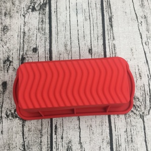 Simake Eco-Friendly Rectangle Bread Baking <strong>Mould</strong> 8" X 3.5" <strong>Silicone</strong> Cake Pan Non-Stick for <strong>Christmas</strong> Cake Microwave Dishwasher - Product Image 3