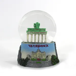 Boule à neige en verre de 65mm Cadeau souvenir OEM Allemagne Denburg Gate Building Snow Globe