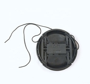 Accessoires pour appareils photo numériques Massa Universal Black ABS Plastic Pinch in the Middle 82mm Camera Lens Cap pour canon nikon <span class=keywords><strong>sony</strong></span> - Product Image 3