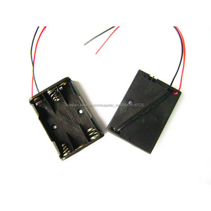 Dimensione Cella 3 x AAA (UM-* 3) Black Plastic Battery Holder Box Custodia Con Filo 4.5 V piombo - Product Image 1