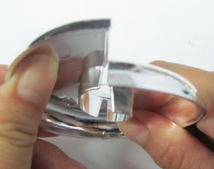 Marca QF, Modelo SP038~SP200, Placa de Plástico Dividida para Piso y Techo, Accesorios para Tuberías - Product Image 3