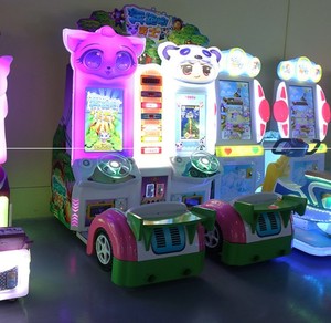 Máquina de Juego de Carreras de Autos para Niños, Estilo Guerreros Corredores, Operada con Monedas, Juego de Arcade Deportivo para Interiores en Venta - Product Image 4