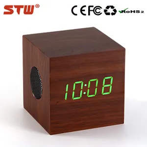 2015 de china proveedor de la nueva de madera altavoz bluetooth con el reloj inalámbrico función de carga