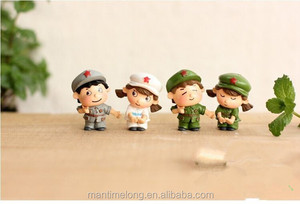Moss paisaje micro adornos carácter parejas uniforme de soldado japonés hermano hermana menor muñeca DIY - Product Image 5
