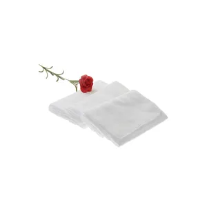 Serviettes douces blanches en gaze de coton, vente en gros, pièces, accessoires absorbants, bon marché