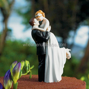 Bride and Groom <strong>Spy</strong> Guns <strong>Wedding</strong> Cake Topper - Product Image 3