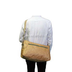 Sac bandoulière classique et moderne en Tyvek imperméable pour homme, design simple 2025 - Product Image 5