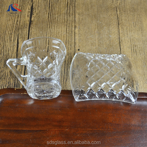 Juego de taza y platillo de estilo árabe con patrón cuadrado pequeño en relieve café capuchino vajilla juegos de té Decoración - Product Image 5