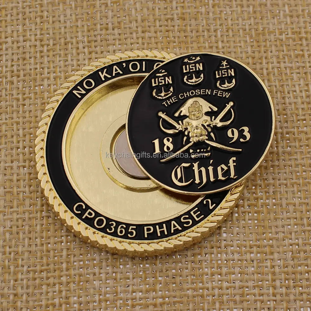 Moneda rellena de color de buena calidad en relieve navy challenge con imán
