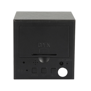 Đồng Hồ Để Bàn Bằng Gỗ, Mặt Vuông, Hiển Thị Nhiệt Độ Bằng Tre, Một Mặt, Nhiệt Kế, Báo Thức Led, Đồ Chơi Kỹ Thuật Số Cổ Điển - Product Image 4