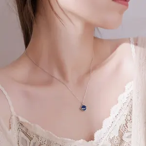 Женское ожерелье с подвеской в виде шара из серебра 925 пробы