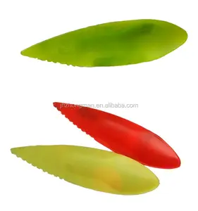 ZheJiang hot sale cute custom logo plastic kiwi fruit spoon