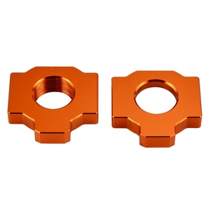 NiceCNC Blocs d'essieu, Régulateur de chaîne, Glissière de bras oscillant pour <span class=keywords><strong>KTM</strong></span> <span class=keywords><strong>790</strong></span> Duke 2018-2021 <span class=keywords><strong>2022</strong></span> <span class=keywords><strong>790</strong></span> <span class=keywords><strong>Adventure</strong></span>/R 2019-2021 <span class=keywords><strong>2022</strong></span> - Product Image 2