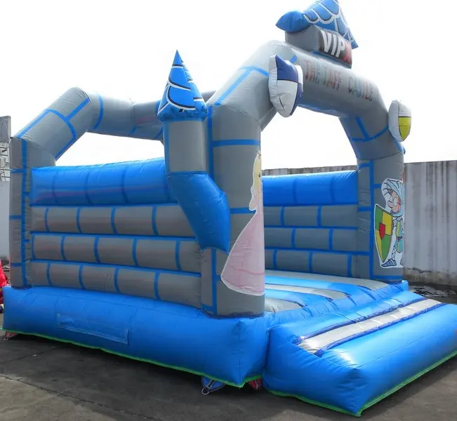 Hot Sale untuk Jerman Tahan Lama PVC Inflatable Komersial Melompat Castle