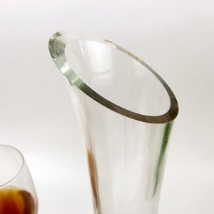 Décanteur à <span class=keywords><strong>vin</strong></span> en cristal fin sans plomb, faite à la main, avec trou en forme <span class=keywords><strong>de</strong></span> cœur, carpe à <span class=keywords><strong>vin</strong></span> rouge et aérateur - Product Image 4