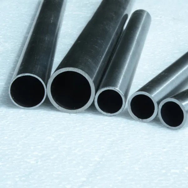 OD 12ミリメートルSize Seamless Carbon Steel Pipes /Small Diameter GB8162 20 # 鉄チューブ