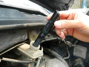 Eoutil tự động Chẩn Đoán Phân tích động cơ xe Pin & phanh chất lỏng Tester kháng CCA giá trị mt300 LED hiển thị 12-tháng bảo hành - Product Image 3