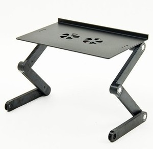 Scrivania ergonomica regolabile in alluminio per Laptop con ventole di raffreddamento.