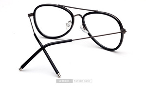 Alta calidad último nuevo modelo metal mujeres hombres piloto aviador Rana forma espectáculo marco óptico - Product Image 6