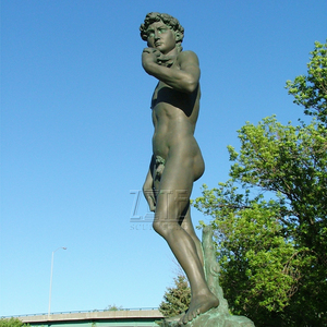 Statua in Metallo a Grandezza Naturale di Famoso Personaggio Maschile Nudo, Scultura in Bronzo di David - Product Image 4